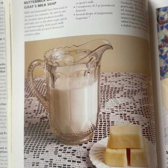 19-(VB) Vintage. Collectors. Books. Macrame. 70s. Soapmaker. 90s. Rare. - Picture 16 of 17